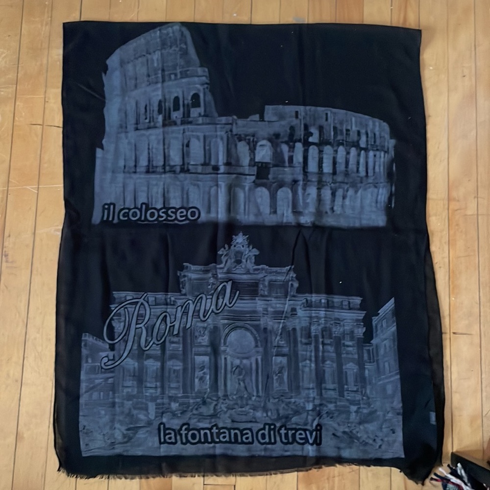 Italian Scarf - Picture 2 of 2